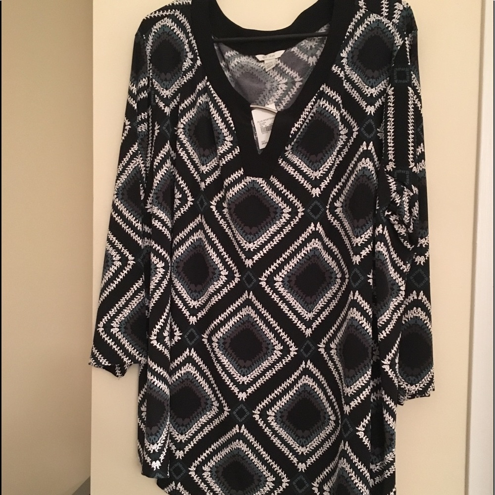Green and black blouse